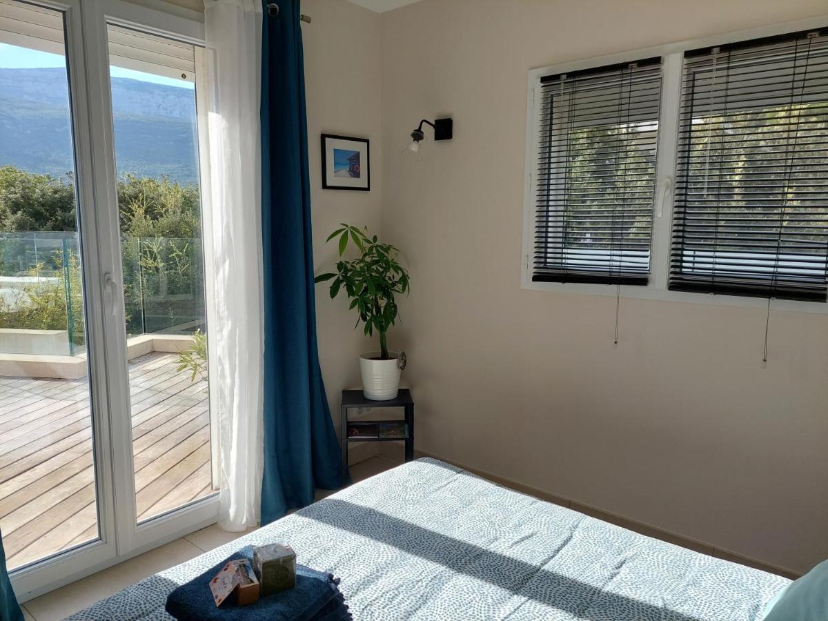 Chez Herve Et Lydie Nans-les-Pins Exteriér fotografie